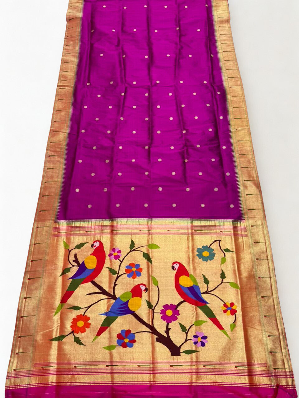 Magenta muniya border rich pallu silk paithani saree