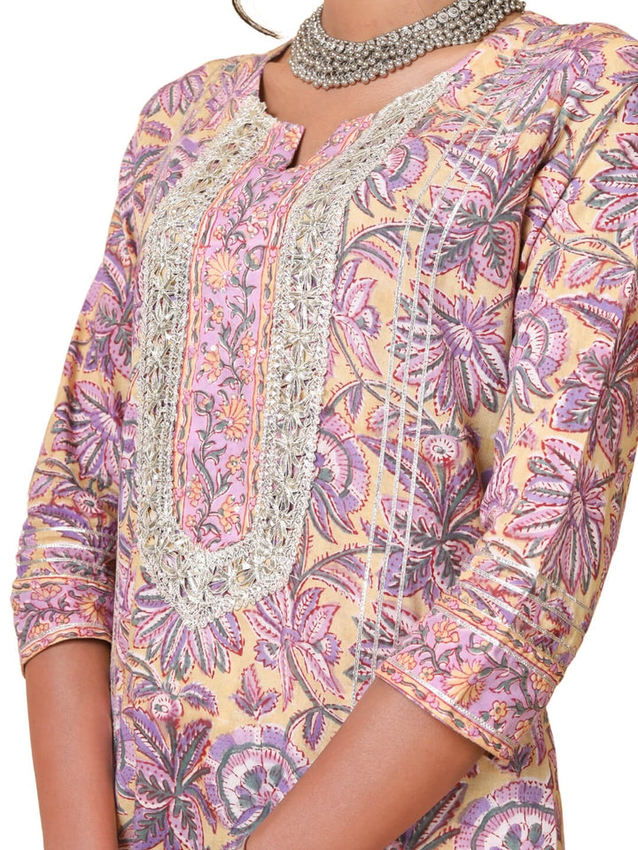 Lavender Hand Block Print Kurta with Chiffon Dupatta and  Pants