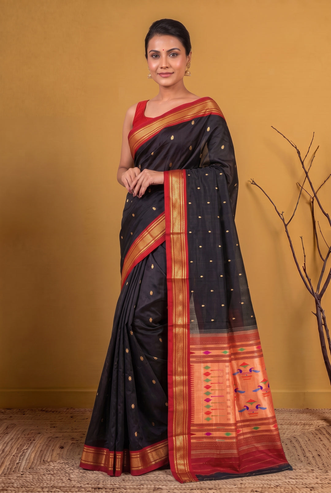 Black Silk Paithani Saree