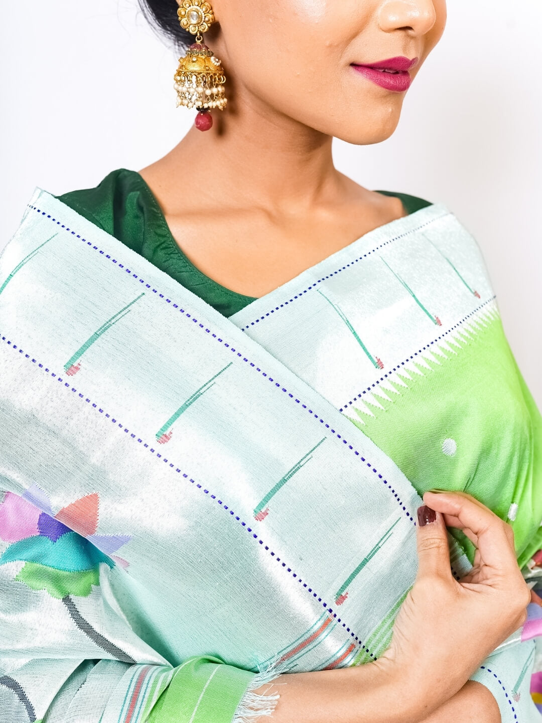 Pista Green Paithani | Handloom Paithani Silk Saree | OnlyPaithani Pista Green Paithani | Handloom Paithani Silk Saree | OnlyPaithani