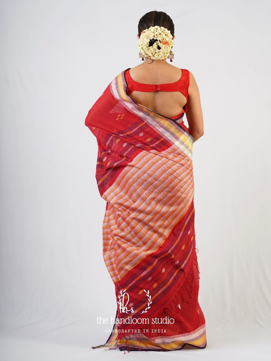 Red cotton jamdani saree