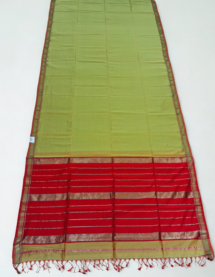 Lime chatai border maheshwari saree