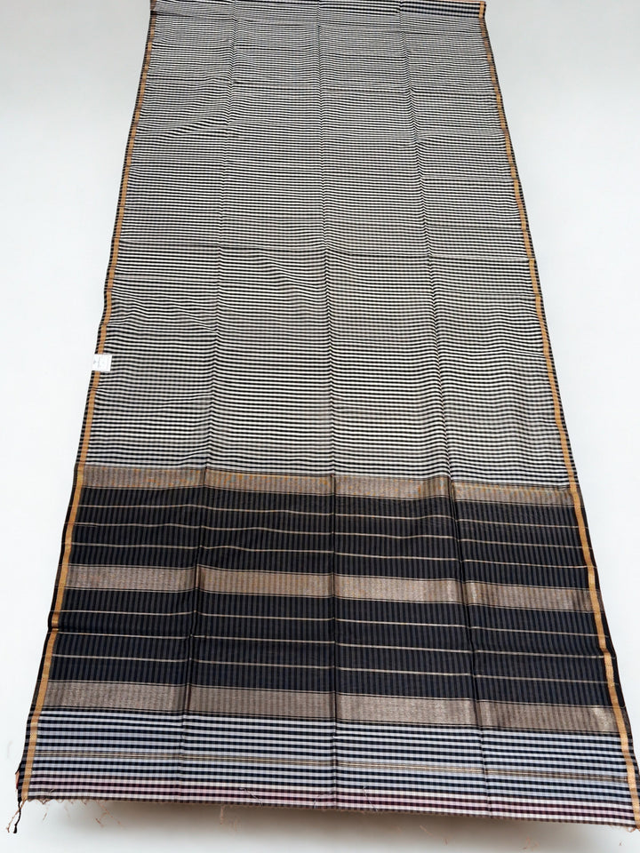 Black and white checks maheshwari saree
