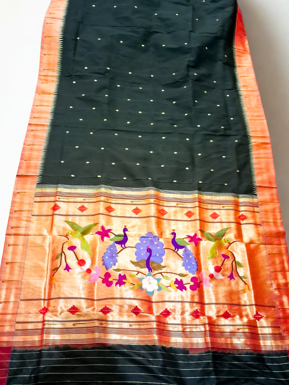 Black Rich Pallu Silk Paithani Saree