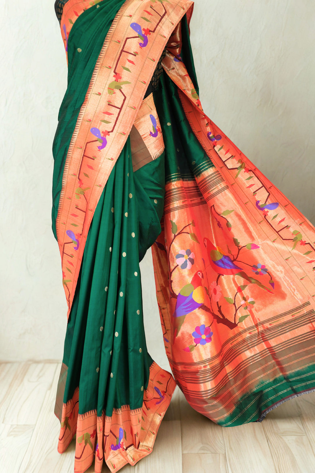 Bottle green parrot and peacock border silk paithani