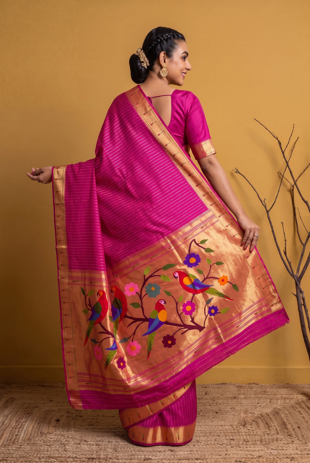 Fuchsia Pink Muniya Rich pallu Silk Paithani Saree