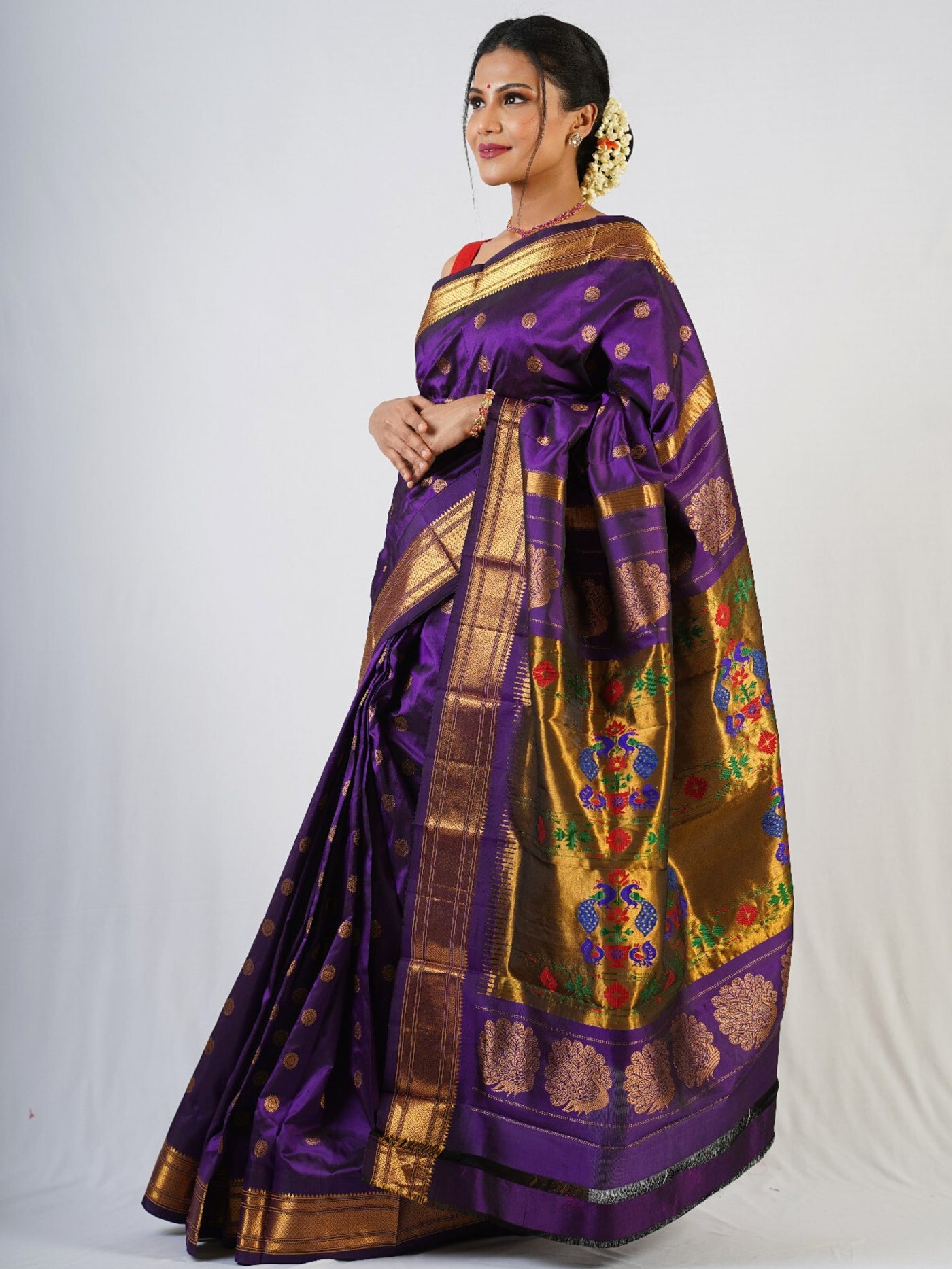 Aubergine silk paithani saree