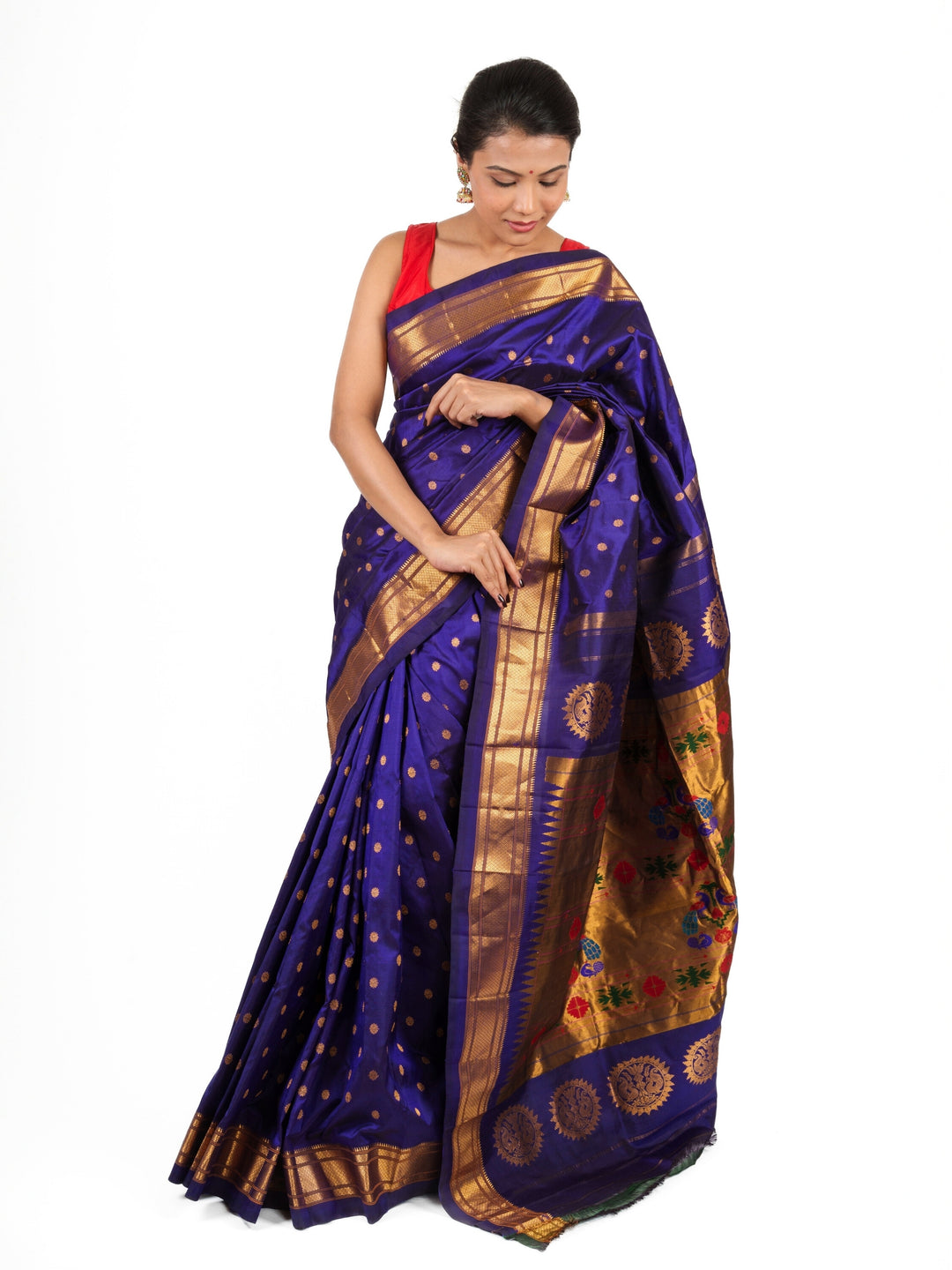 Navy blue single color maharani silk paithani saree