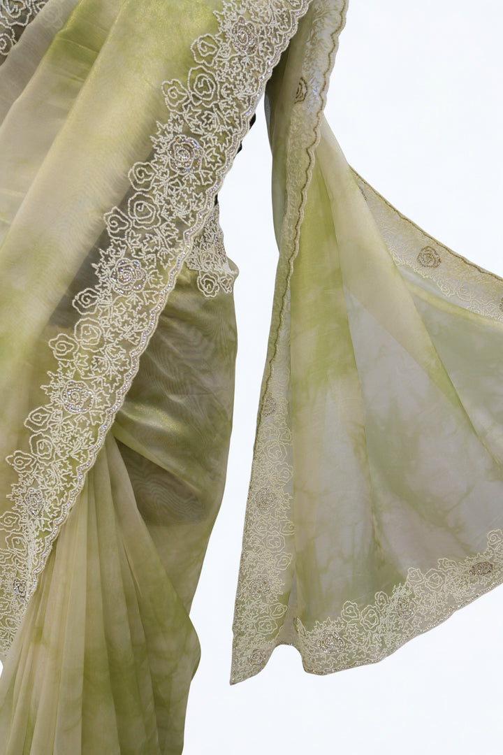 Pista tie die designer saree