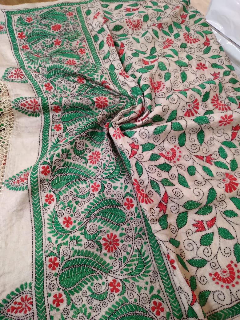 Off-white jamdani dupatta with green and red embroidery