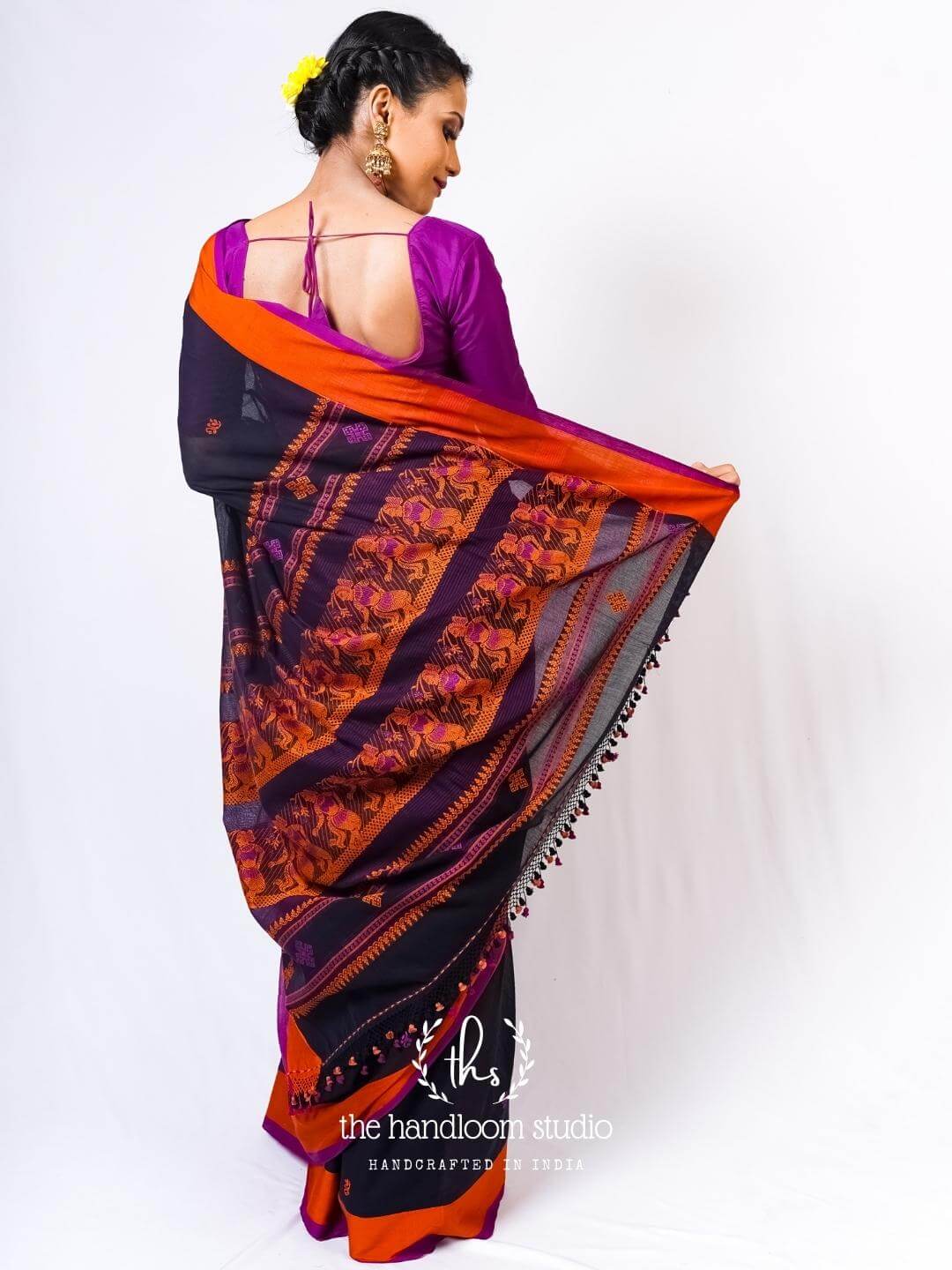 Black jamdani handloom saree