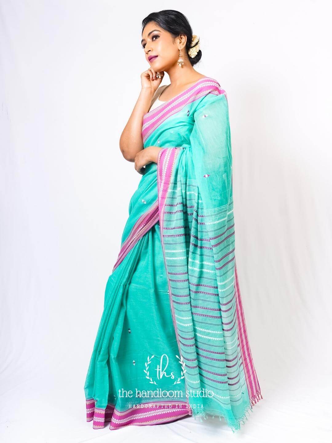 Turquoise cotton jamdani handloom saree