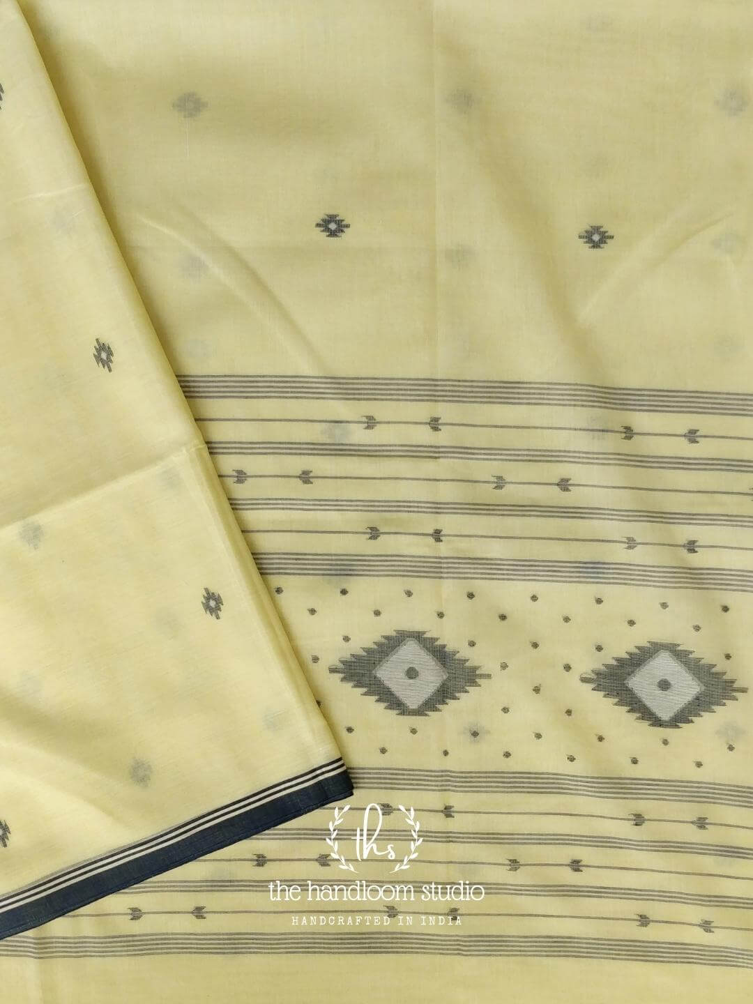 Pale yellow jamdani cotton handloom saree